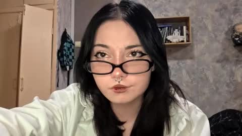 Im Katrina online show from 11.22.25