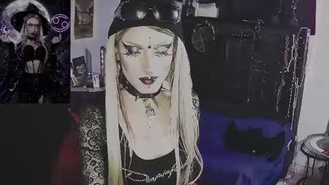 Snapshot of alchemymistic chatting on 07.10.26 Mistic witch online show from 07.10.26