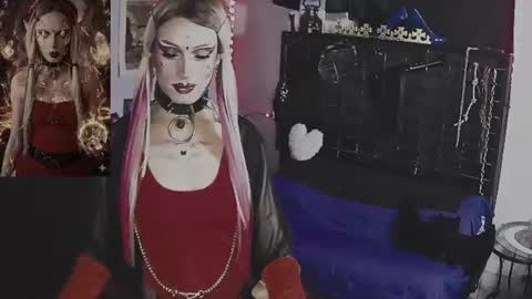 Snapshot of alchemymistic chatting on 07.23.26 Mistic witch online show from 07.23.26