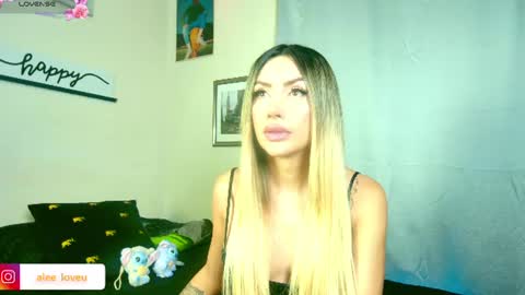Snapshot of ale_love_ chatting on 06.17.26 ALE LOVE online show from 06.17.26