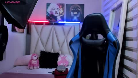 Snapshot of ale_noah_xxx chatting on 01.05.25 ale_noah_xxx online show from 01.05.25