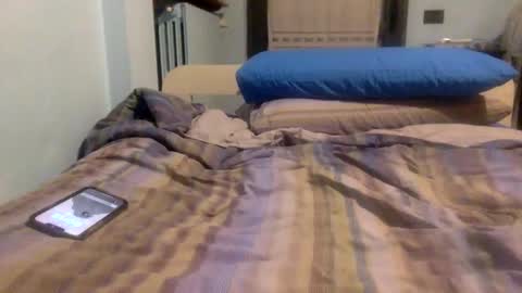 Snapshot of alechatsxxx chatting on 02.12.25 sandroxxx online show from 02.12.25