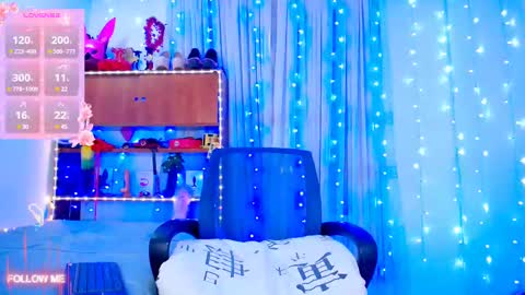 Snapshot of aleexx___ chatting on 03.05.25 Alex online show from 03.05.25