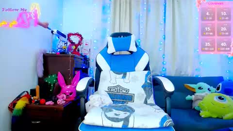 Snapshot of aleexx___ chatting on 09.27.25 Alex online show from 09.27.25