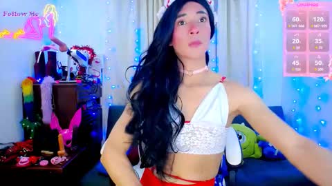 Snapshot of aleexx___ chatting on 10.31.25 Alex online show from 10.31.25