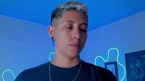 Snapshot of aleja1214 chatting on 06.17.26 Alejandra online show from 06.17.26