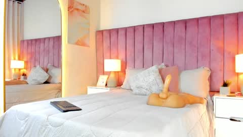 Alejandra Arango online show from 01.13.25