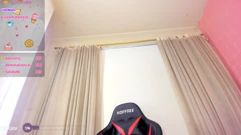 Aleja Hill online show from 12.11.24