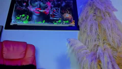 Alejandra online show from 10.28.25