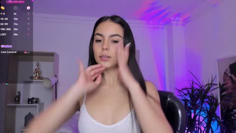 Alejandra online show from 02.03.25