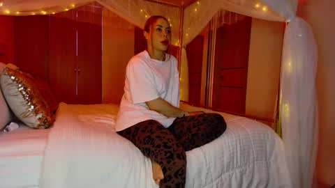 ALEJADOLLTS online show from 02.01.26