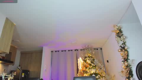 A L E J A N D R A online show from 12.21.25