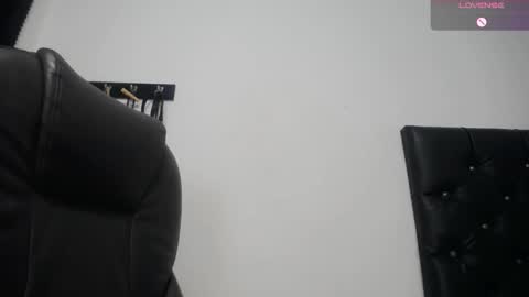 Snapshot of alejahornyx chatting on 01.01.25 alejahornyx online show from 01.01.25