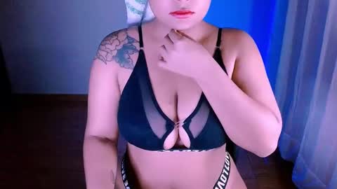 Snapshot of alejandra_conde chatting on 02.24.25 Alejandra online show from 02.24.25