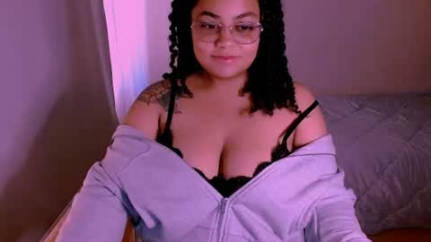 Snapshot of alejandra_conde chatting on 06.20.26 Alejandra online show from 06.20.26