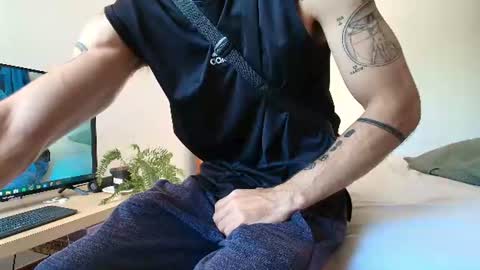 Alejandro Hernndez online show from 07.11.26