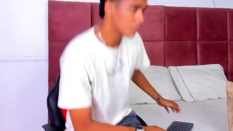 Alejandro williams online show from 07.10.26