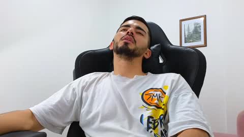 alejandroo_7 online show from 12.22.24