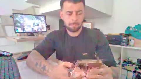 Snapshot of alejandrovegahotx chatting on 02.14.26 Nico online show from 02.14.26