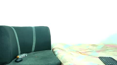 alejo_21cm online show from 12.13.24