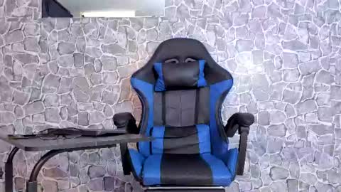 alejo peverell online show from 07.12.26