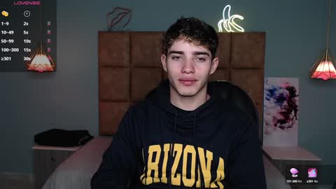 ALejoo Saenz online show from 12.03.24