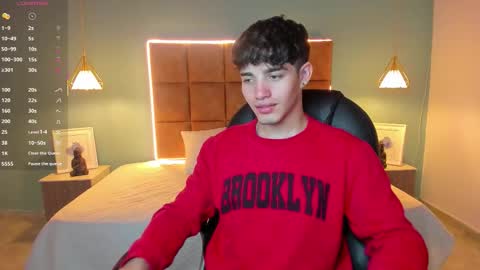 ALejoo Saenz online show from 10.21.25