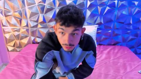 aleking13 online show from 10.27.25