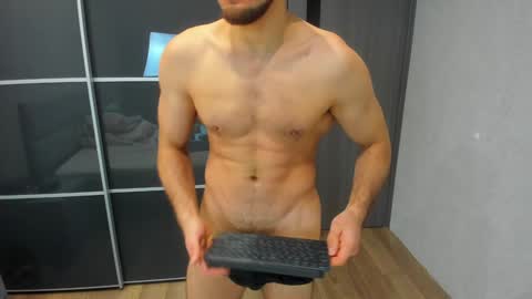 Snapshot of aleks_brown chatting on 01.29.25 aleks_brown online show from 01.29.25