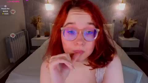 Snapshot of aleks_caste chatting on 08.07.26 Aleks online show from 08.07.26