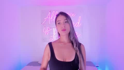 Aleksandra  online show from 11.17.25