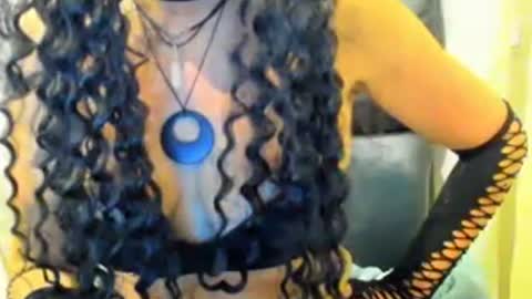 Snapshot of alenablack chatting on 06.12.26 Luly online show from 06.12.26