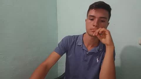 Snapshot of aleo_011 chatting on 12.11.24 Alejandro online show from 12.11.24