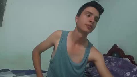 Snapshot of aleo_011 chatting on 01.14.25 Alejandro online show from 01.14.25