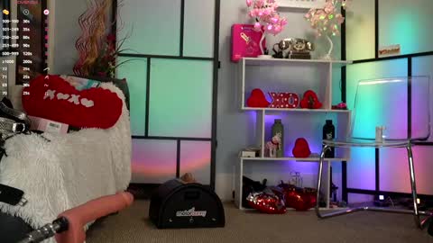 Snapshot of alesh_xo chatting on 04.21.26 Alesh online show from 04.21.26