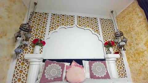 alesha_arabian_ online show from 11.28.25