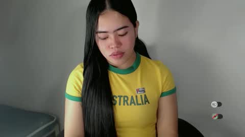 Snapshot of alesha_vibe_me chatting on 01.05.26 alesha_vibe_me online show from 01.05.26