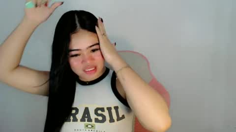 Snapshot of alesha_vibe_me chatting on 06.15.26 alesha_vibe_me online show from 06.15.26