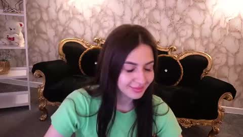 Snapshot of alesiadessmond chatting on 07.16.26 alesiadessmond online show from 07.16.26