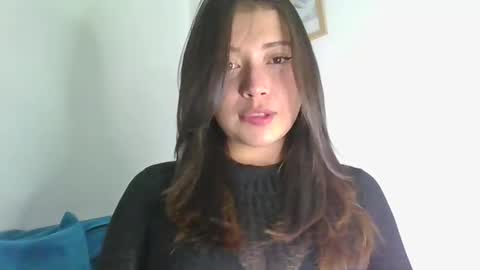 QUEEN OFF MILk  IM BACK  15 NOV online show from 04.10.26