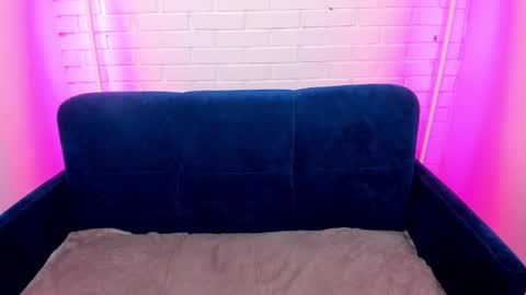 alessakiss online show from 11.15.25