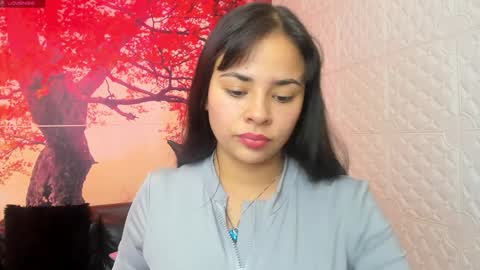 Alessandra online show from 01.20.25