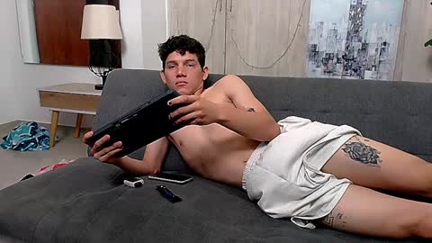 alessandrith104266 online show from 12.03.24