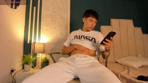 Alessandro Dybala online show from 01.18.25