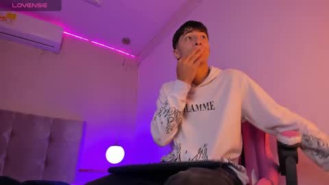 Alessandro Dybala online show from 02.11.25