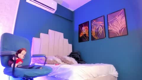 Alessandro Dybala online show from 02.21.25