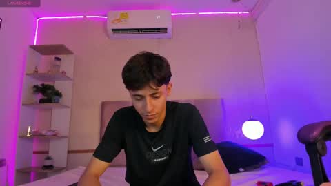 Alessandro Dybala online show from 03.04.25