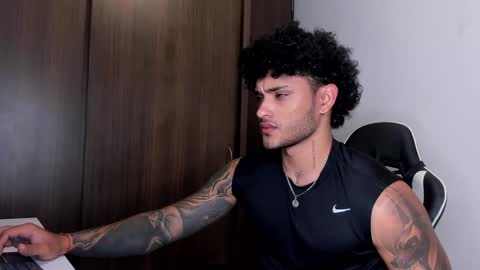 Alessandro Vanni online show from 01.16.25