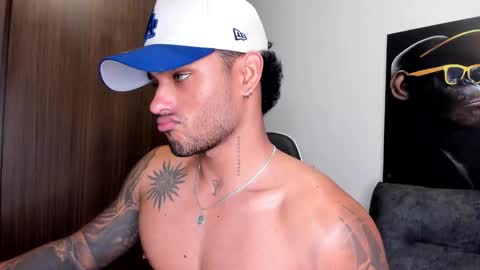 Alessandro Vanni online show from 03.12.25