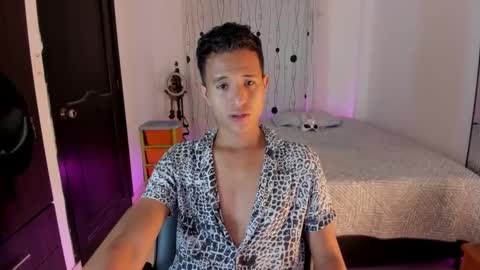 Snapshot of alessandro_wizard chatting on 01.31.25 Alessandro online show from 01.31.25